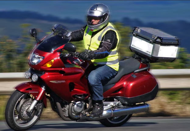 Motosikletli Kurye Mesleki Belgelendirme Programı